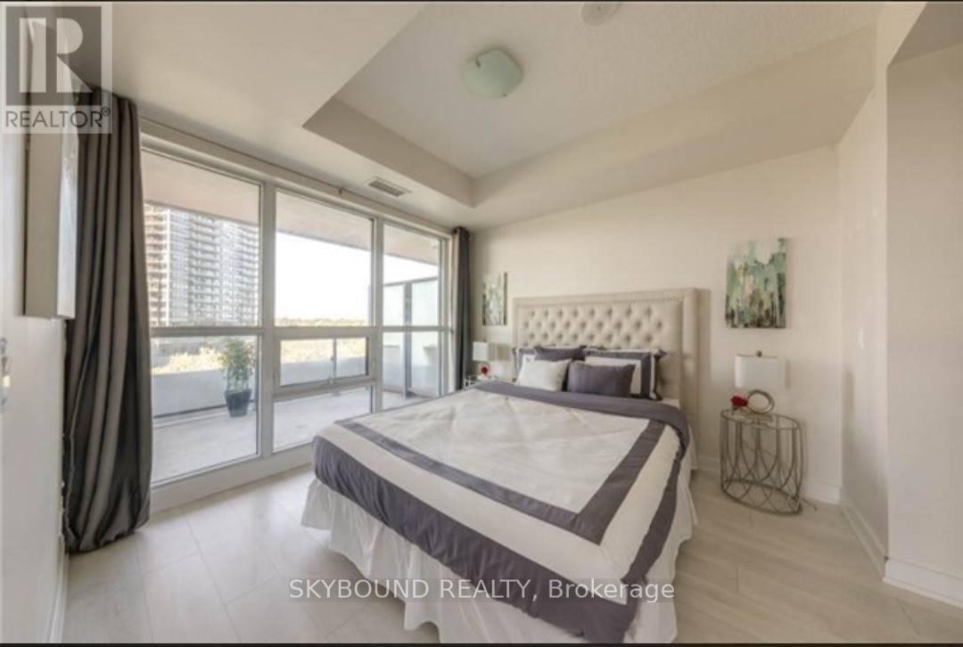 612 - 2220 Lakeshore Boulevard W, Toronto, ON - Indoor Photo Showing Bedroom