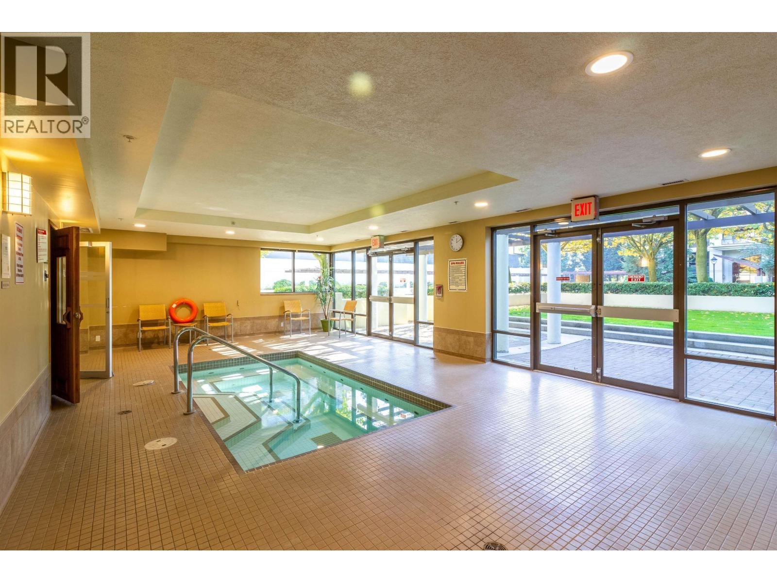 1902 2138 Madison Avenue, Burnaby, BC - Indoor Photo Showing Other Room