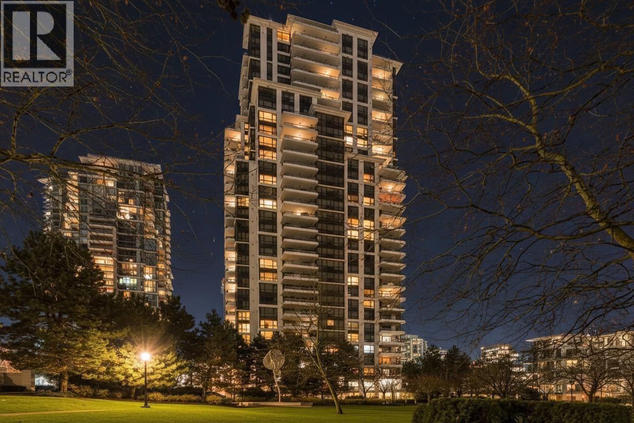 1902 2138 Madison Avenue, Burnaby, BC - Outdoor