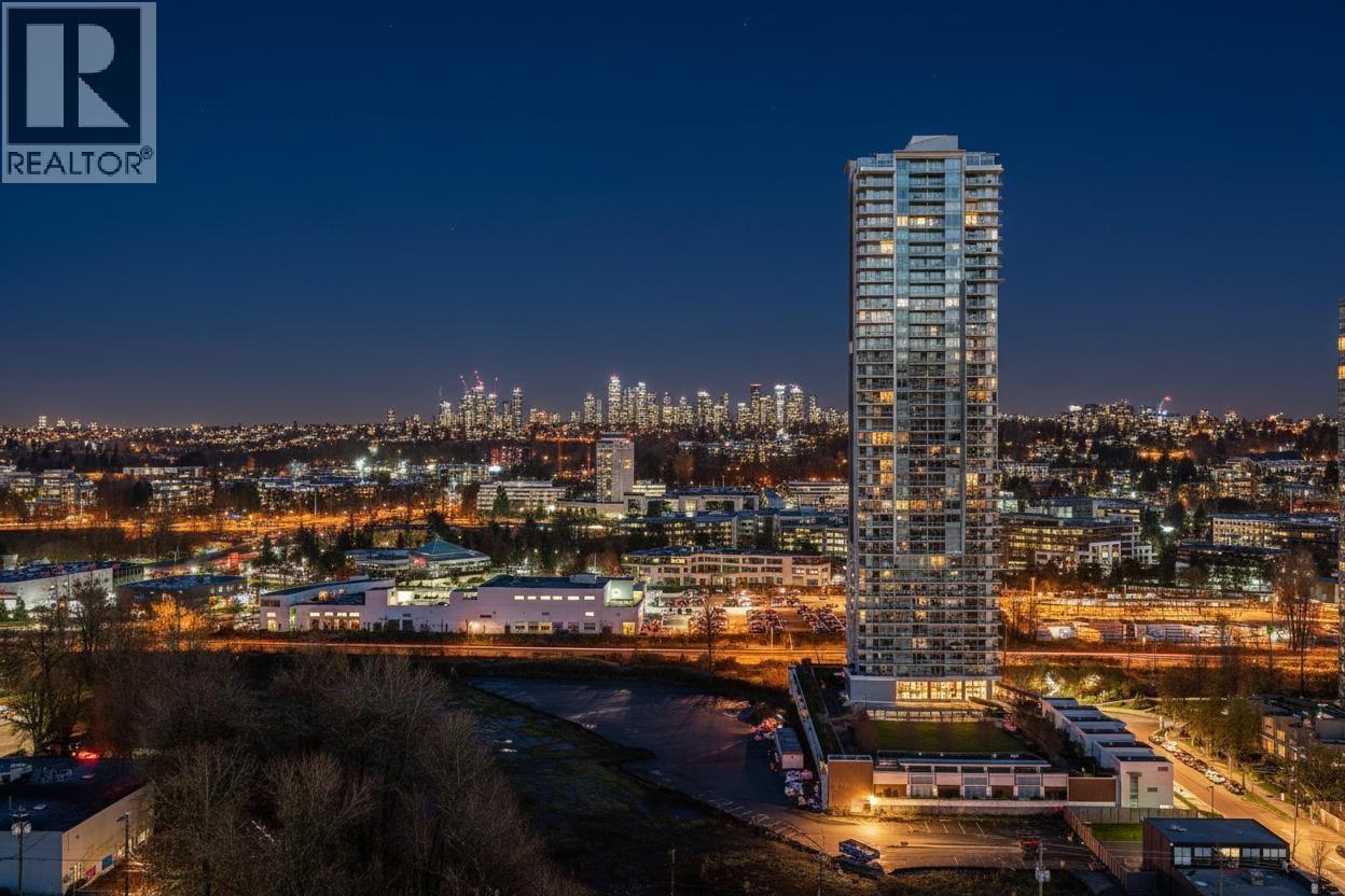 1902 2138 Madison Avenue, Burnaby, BC - Outdoor With View