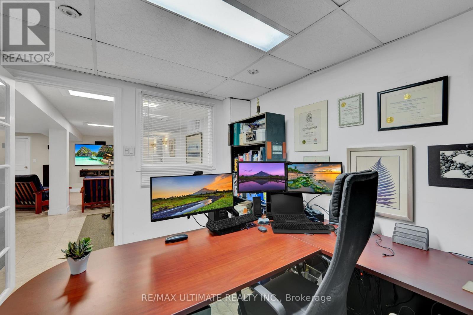 74 Robinson Crescent, Whitby, ON - Indoor Photo Showing Office