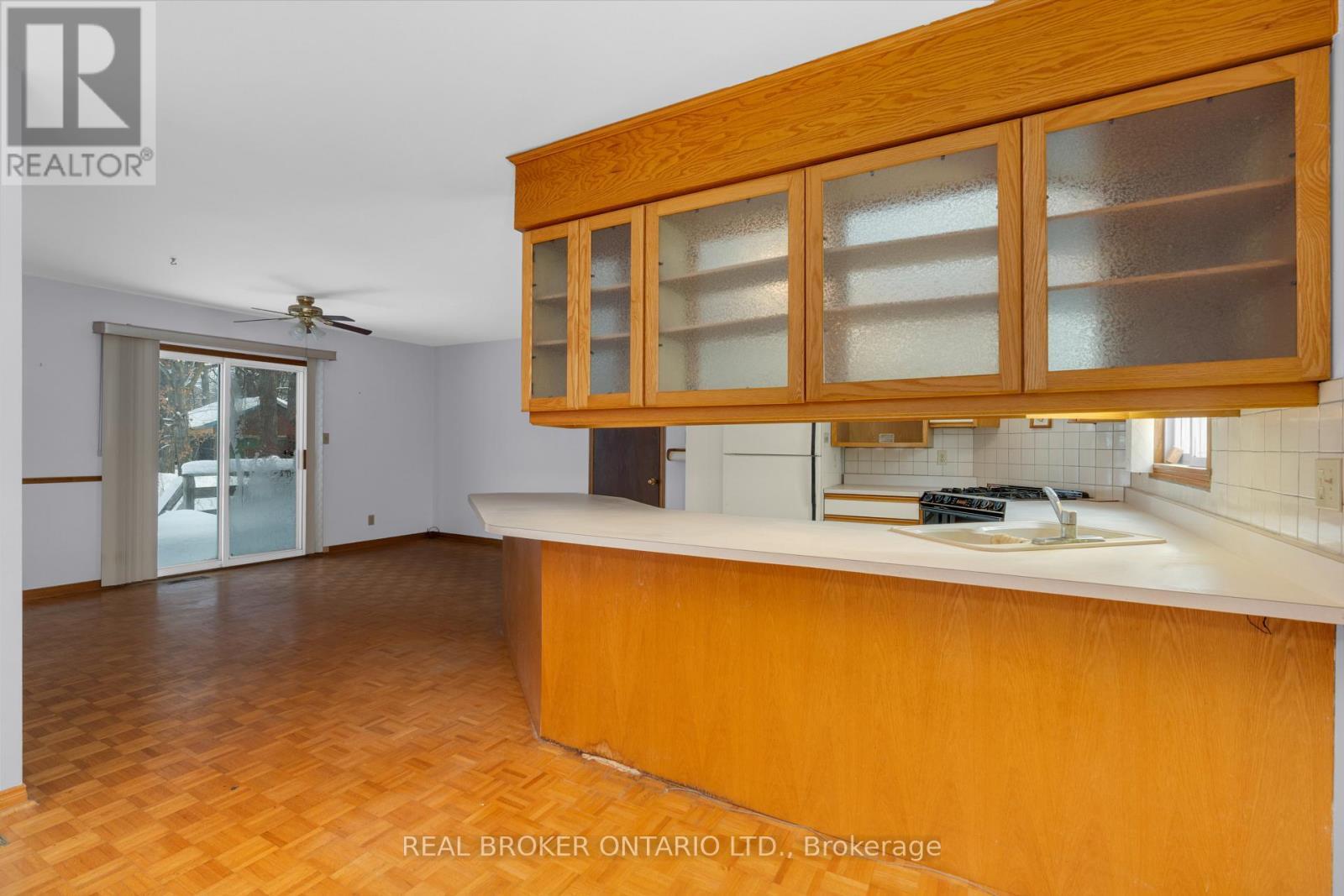4233 Carlyon Line, Orillia, ON - Indoor Photo Showing Kitchen