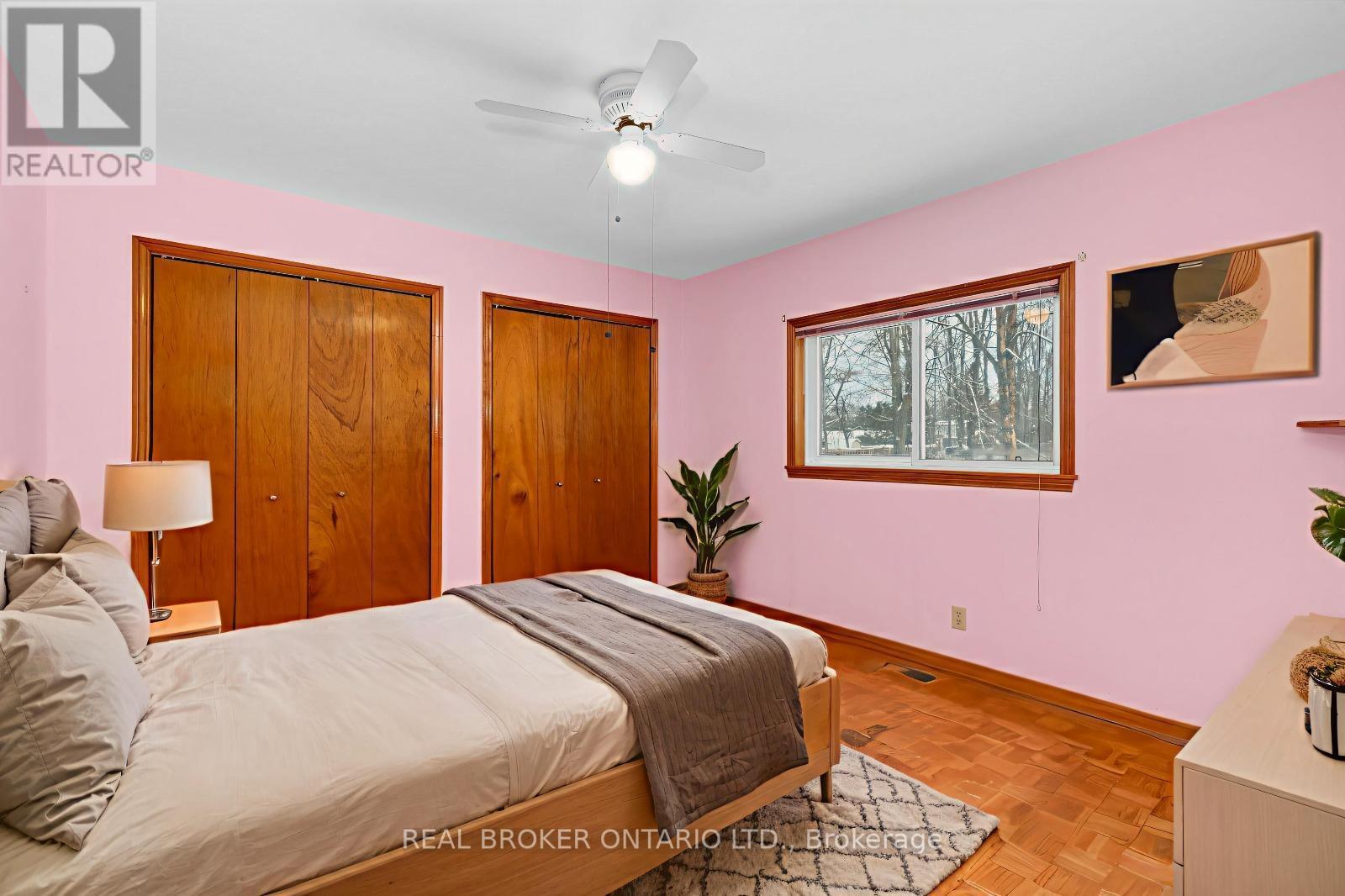 4233 Carlyon Line, Orillia, ON - Indoor Photo Showing Bedroom