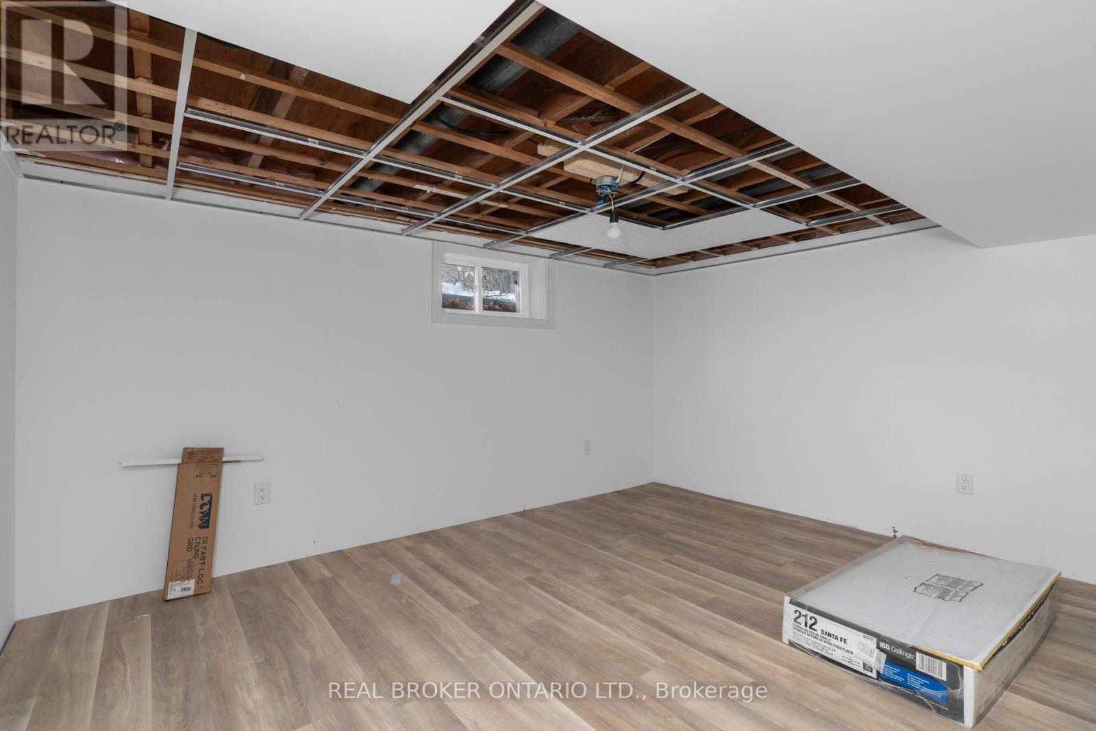 4233 Carlyon Line, Orillia, ON - Indoor