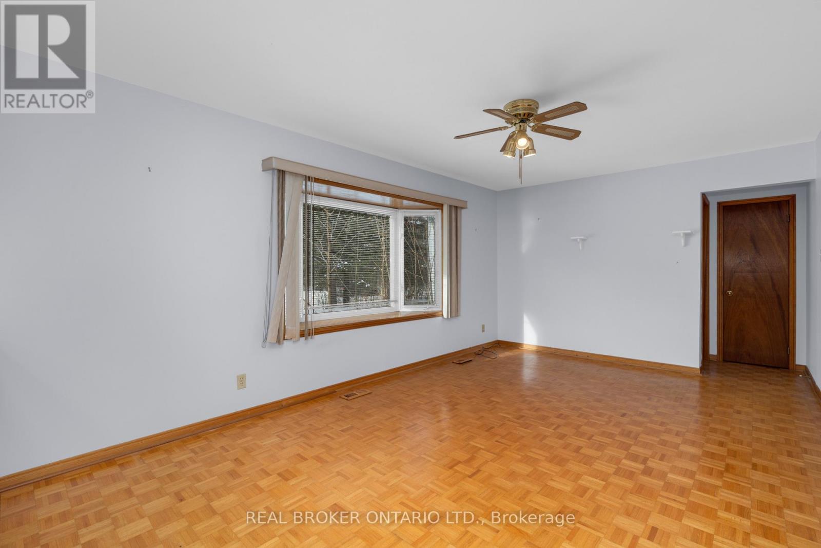 4233 Carlyon Line, Orillia, ON - Indoor Photo Showing Other Room