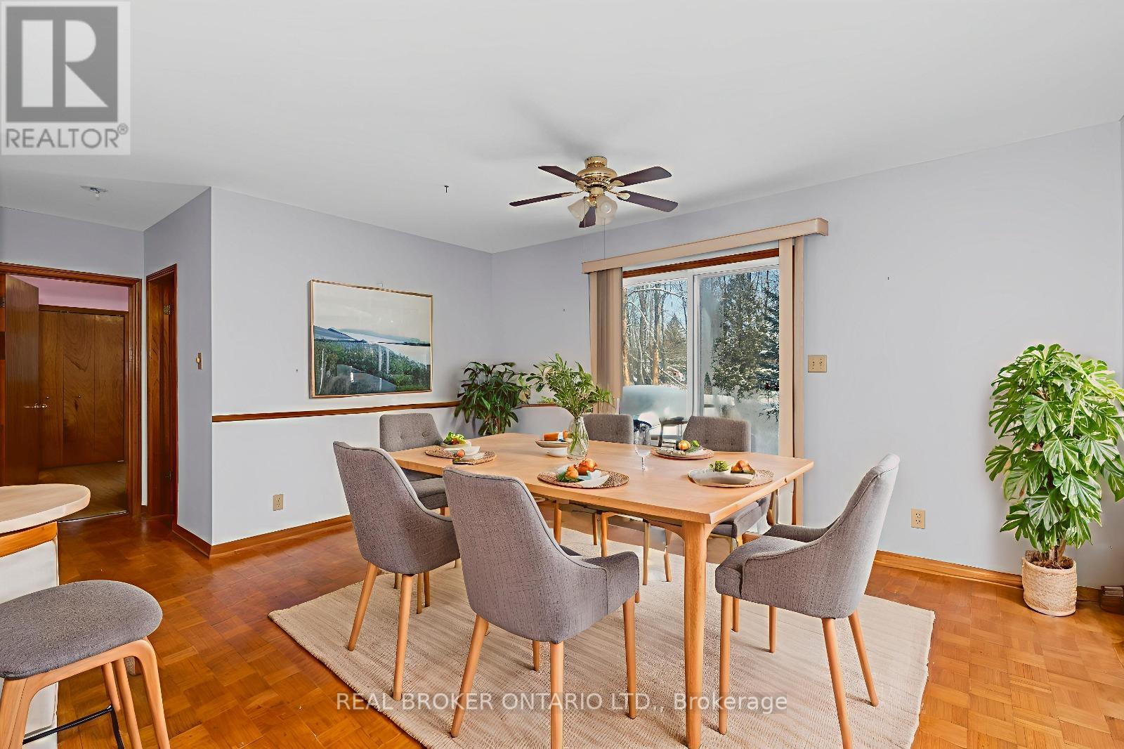 4233 Carlyon Line, Orillia, ON - Indoor Photo Showing Dining Room