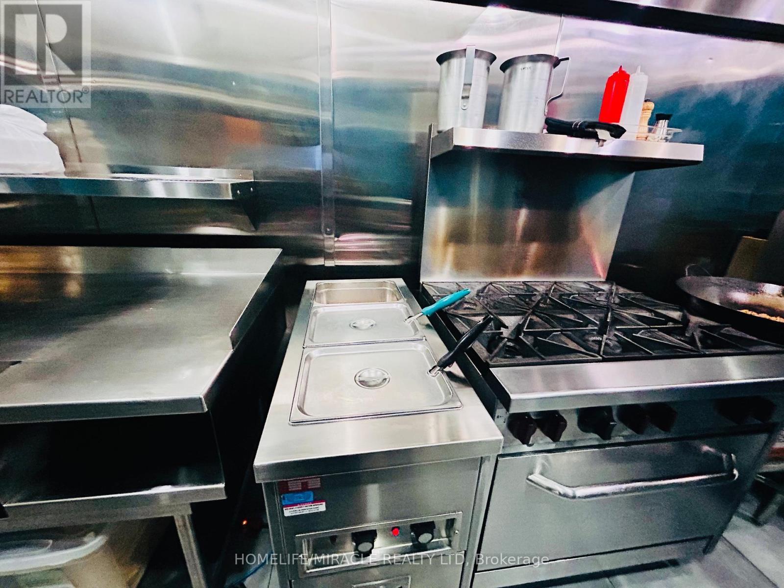 104 - 5 Rossland Road E, Ajax, ON