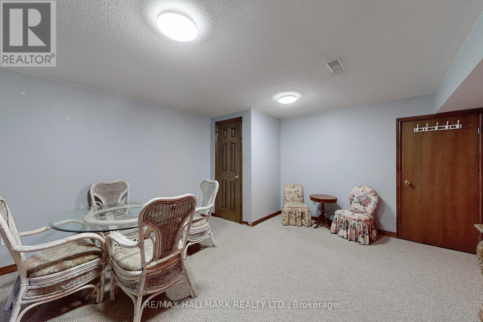 111 Kerr Boulevard, New Tecumseth, ON - Indoor