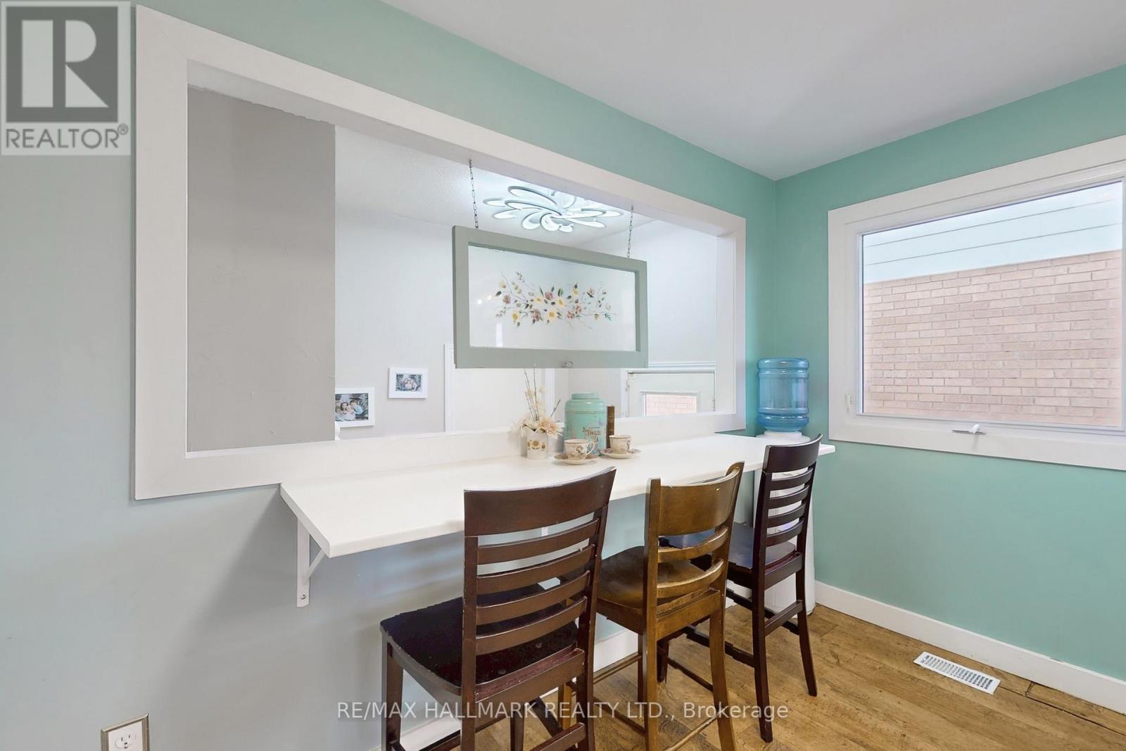 111 Kerr Boulevard, New Tecumseth, ON - Indoor