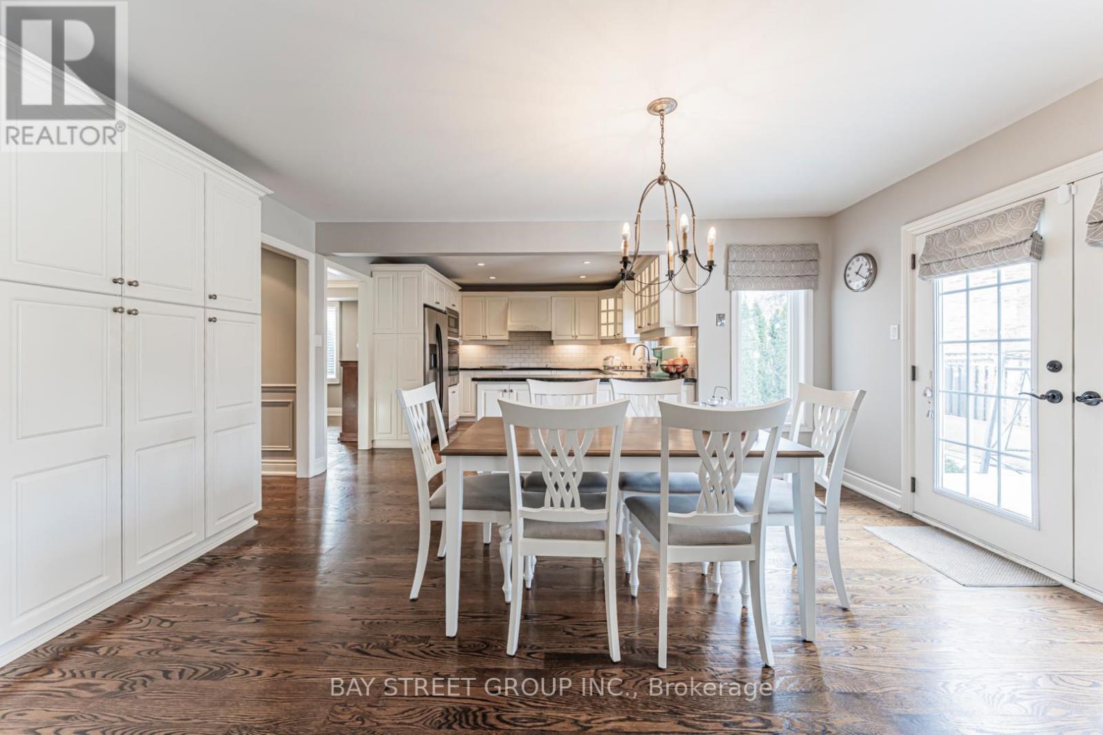 2191 Dunvegan Avenue, Oakville, ON - Indoor Photo Showing Dining Room