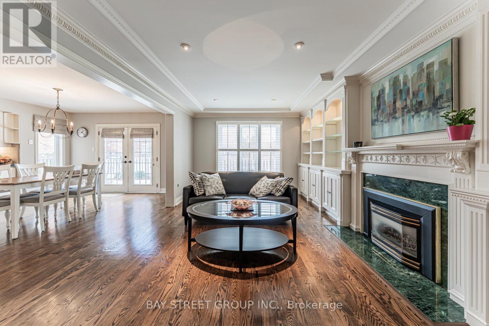 2191 Dunvegan Avenue, Oakville, ON - Indoor Photo Showing Living Room With Fireplace