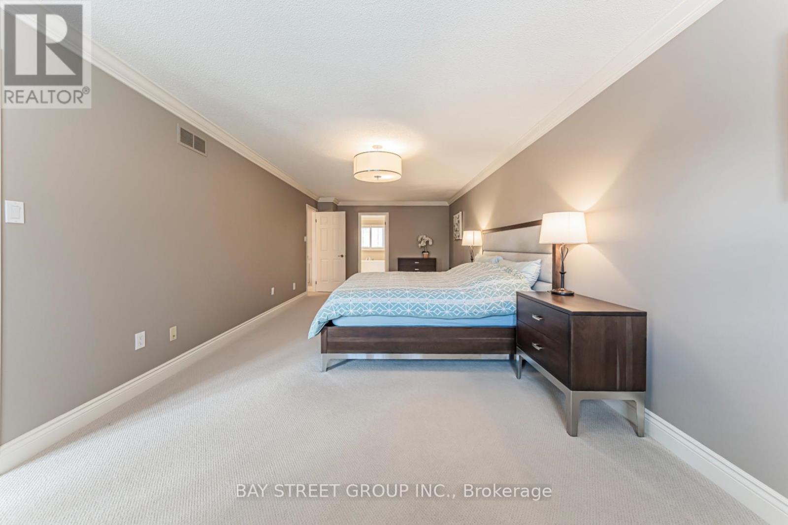 2191 Dunvegan Avenue, Oakville, ON - Indoor Photo Showing Bedroom