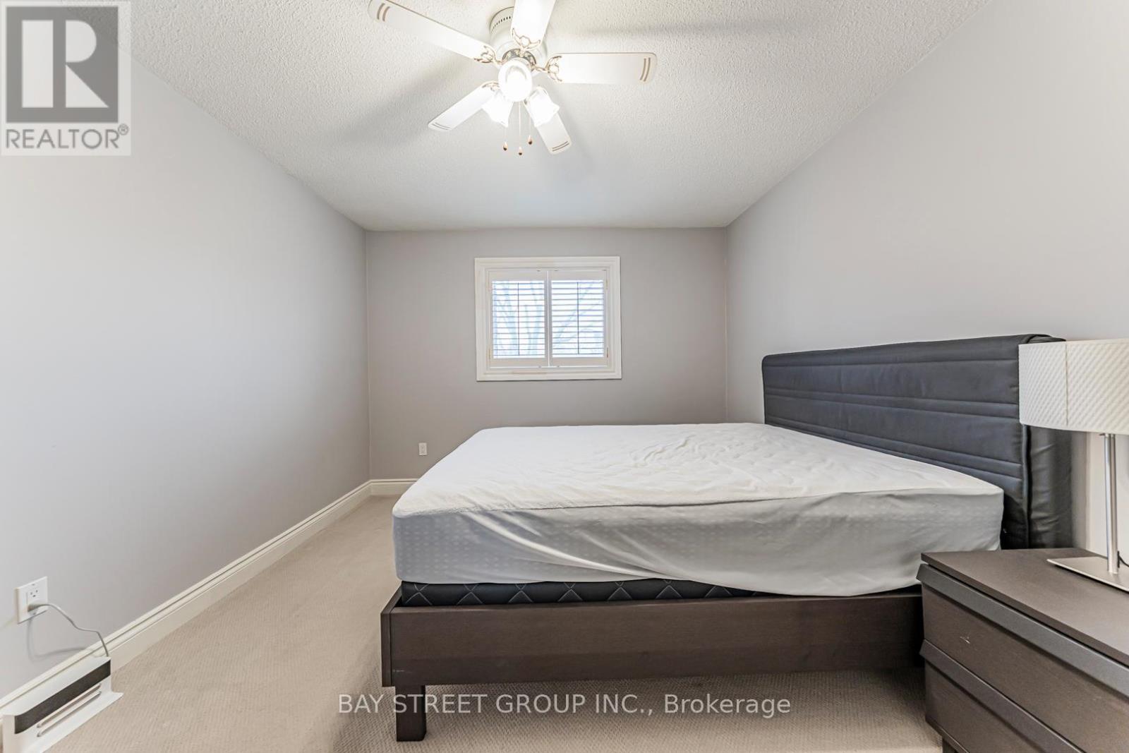 2191 Dunvegan Avenue, Oakville, ON - Indoor Photo Showing Bedroom