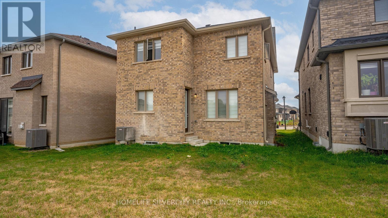 102 Strickland Avenue, Brantford, ON - Outdoor With Exterior