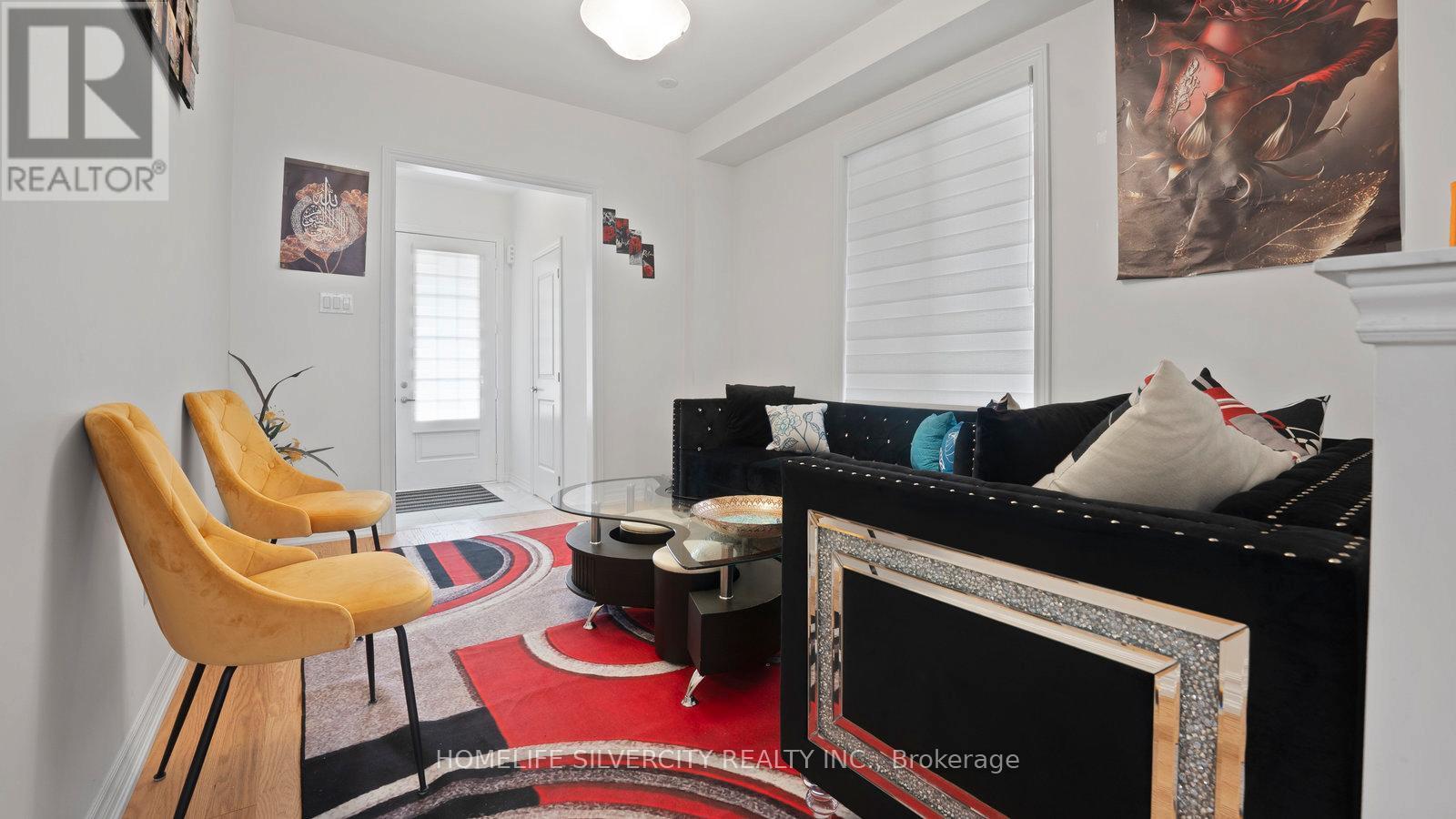 102 Strickland Avenue, Brantford, ON - Indoor With Fireplace