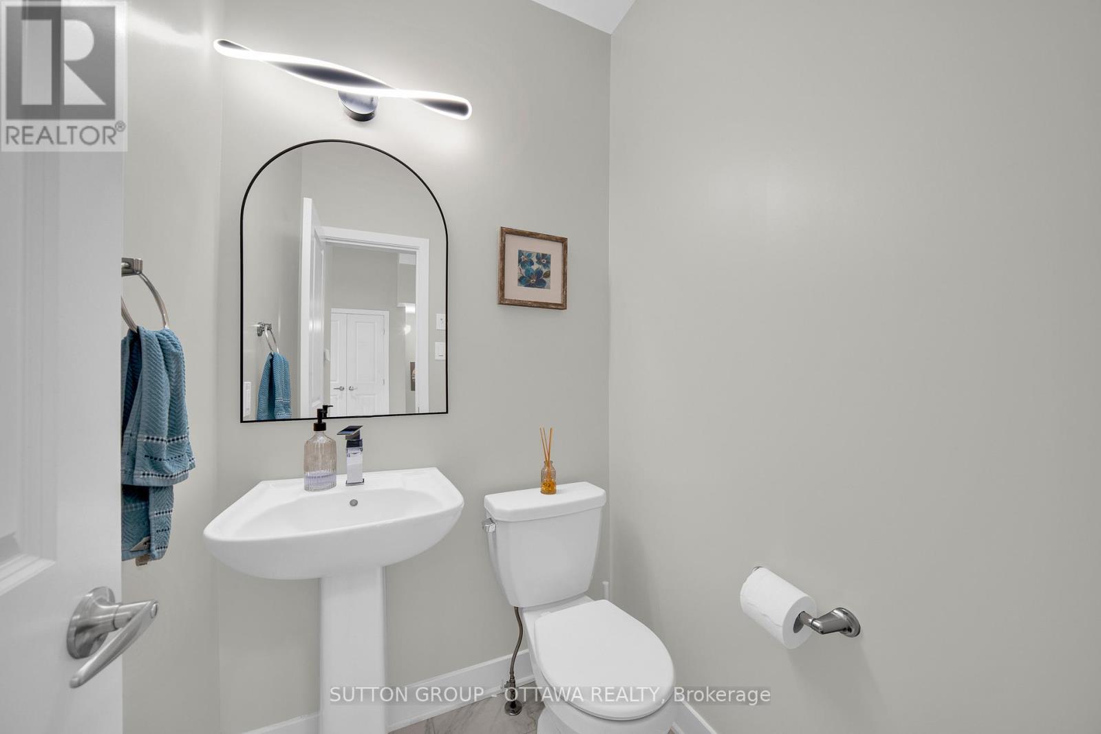 726 Octave Grove, Ottawa, ON - Indoor Photo Showing Bathroom