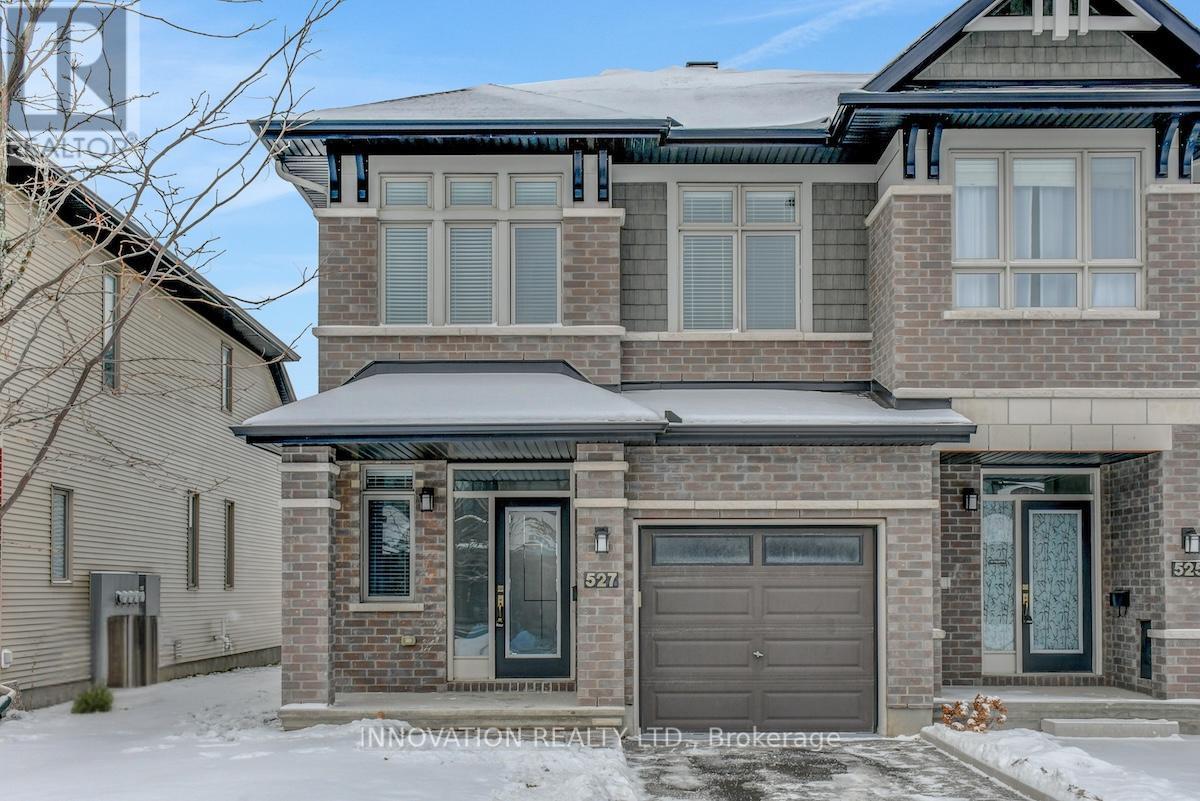 527 Rowers Way, Ottawa, ON - Outdoor With Facade