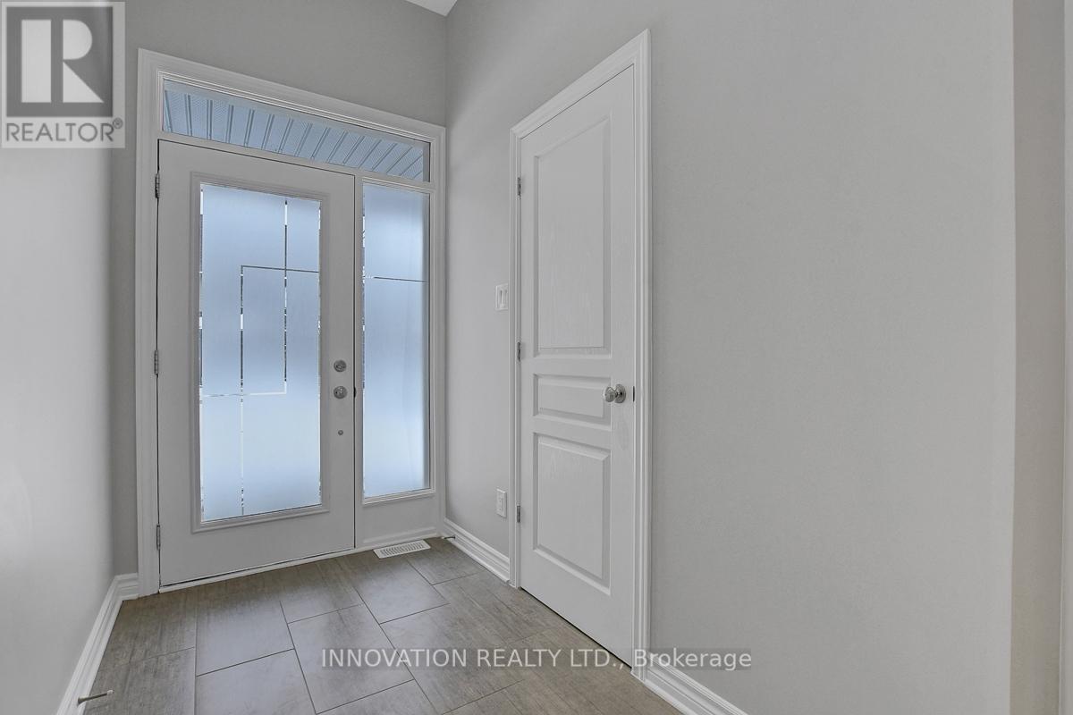 527 Rowers Way, Ottawa, ON - Indoor Photo Showing Other Room