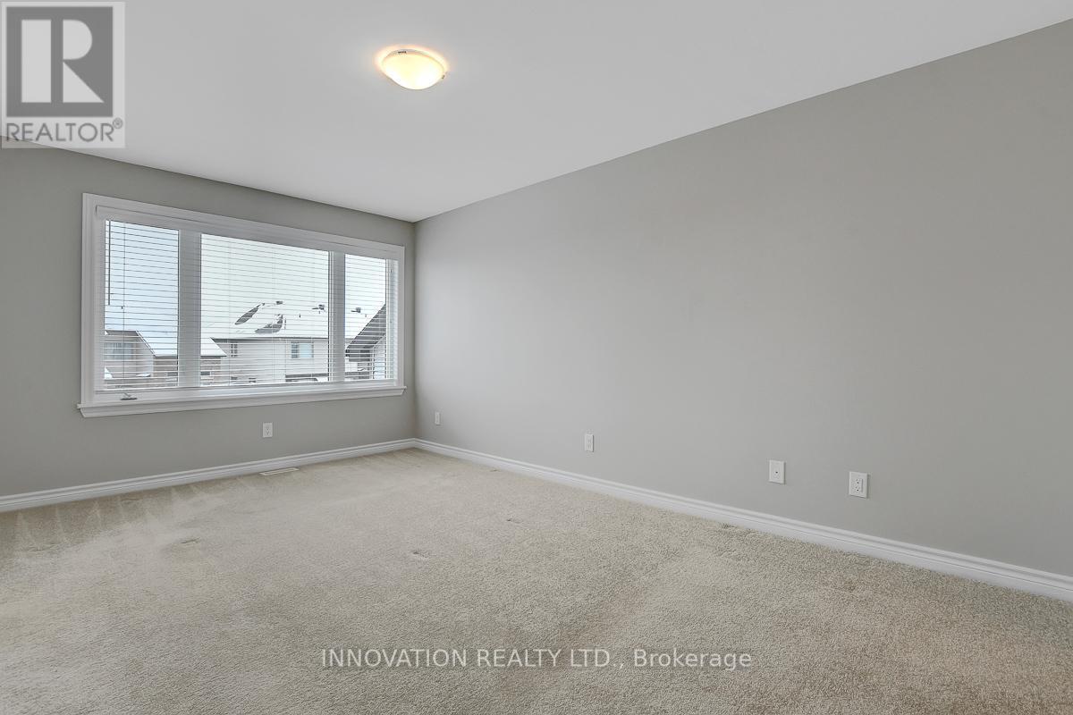 527 Rowers Way, Ottawa, ON - Indoor Photo Showing Other Room