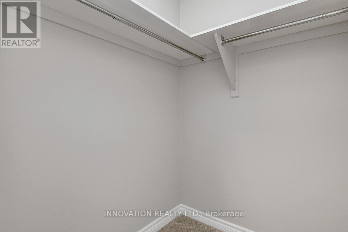 527 Rowers Way, Ottawa, ON - Indoor Photo Showing Other Room