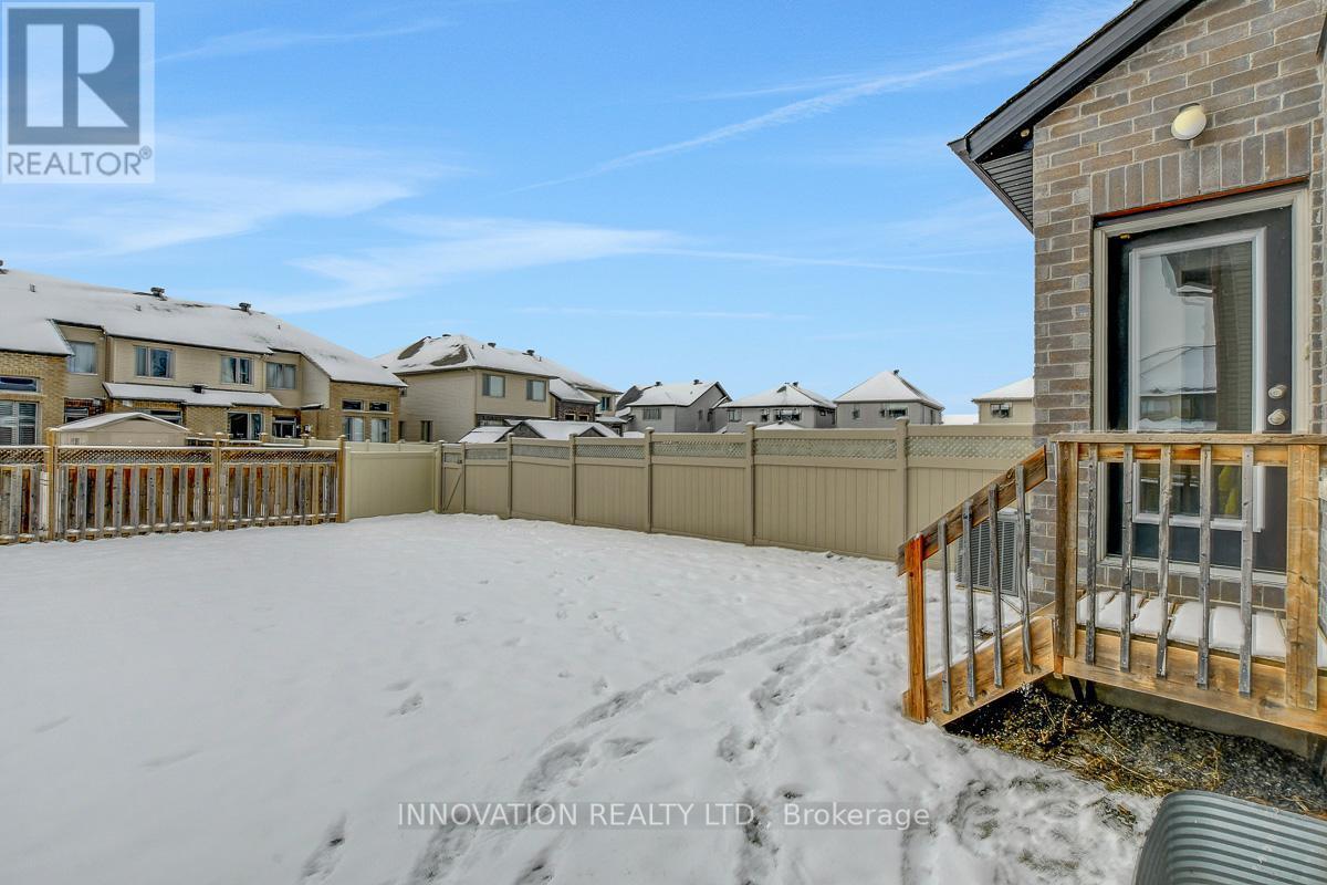 527 Rowers Way, Ottawa, ON - Outdoor