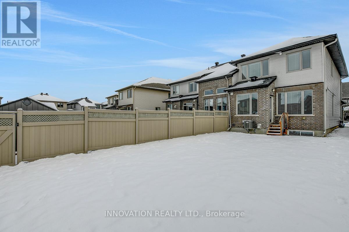 527 Rowers Way, Ottawa, ON - Outdoor