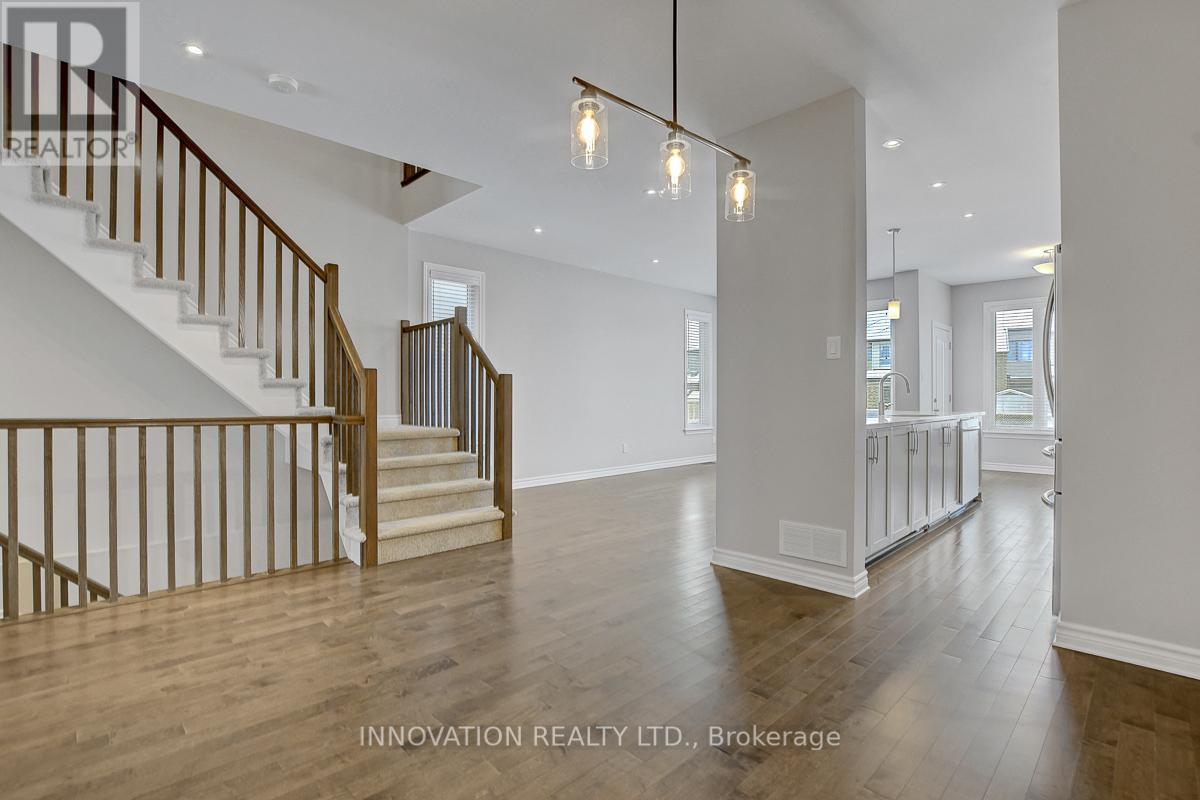 527 Rowers Way, Ottawa, ON - Indoor Photo Showing Other Room