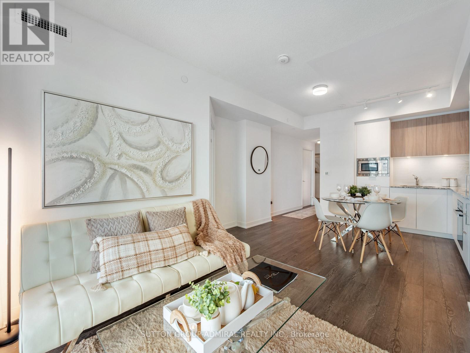 533 - 20 O'Neill Road, Toronto, ON - Indoor