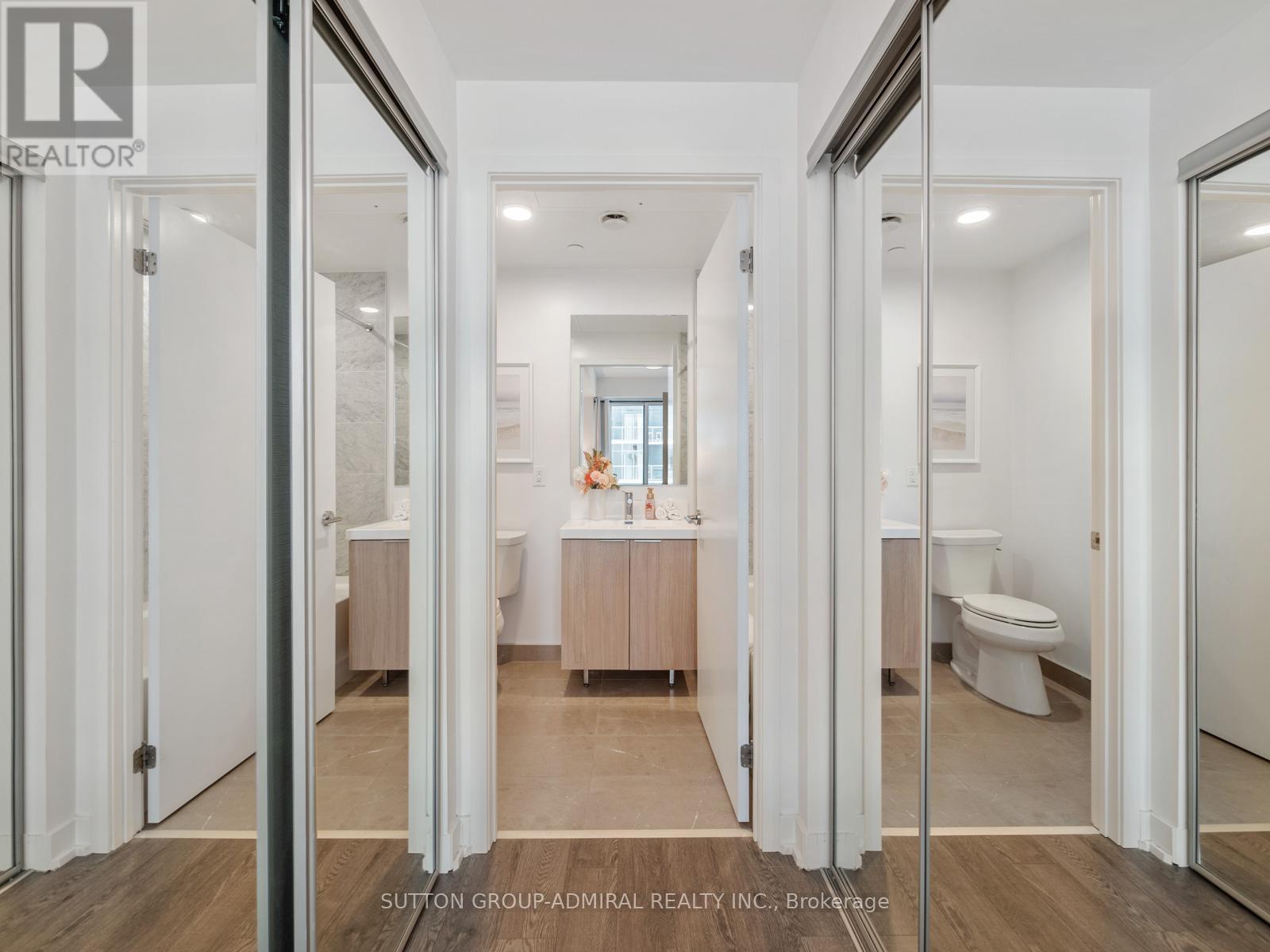 533 - 20 O'Neill Road, Toronto, ON - Indoor Photo Showing Bathroom