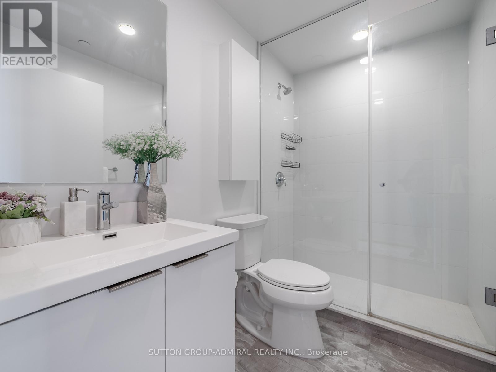 533 - 20 O'Neill Road, Toronto, ON - Indoor Photo Showing Bathroom