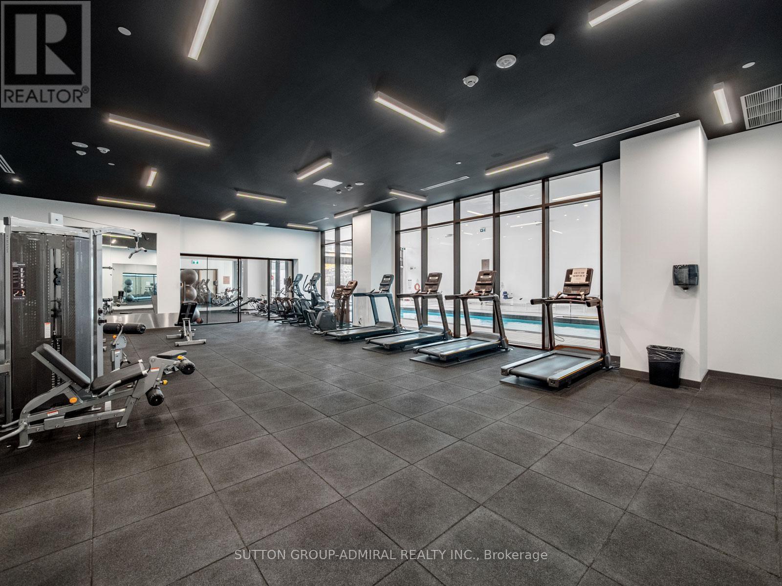 533 - 20 O'Neill Road, Toronto, ON - Indoor Photo Showing Gym Room
