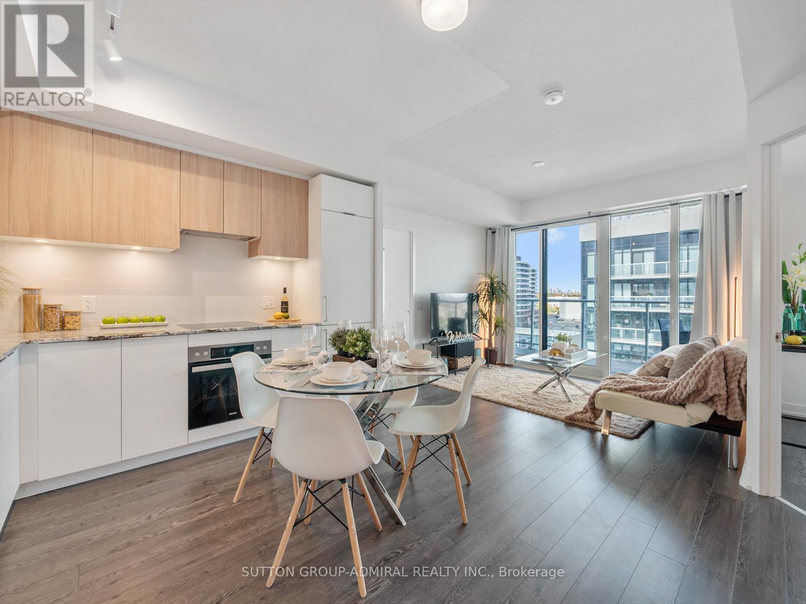 533 - 20 O'Neill Road, Toronto, ON - Indoor