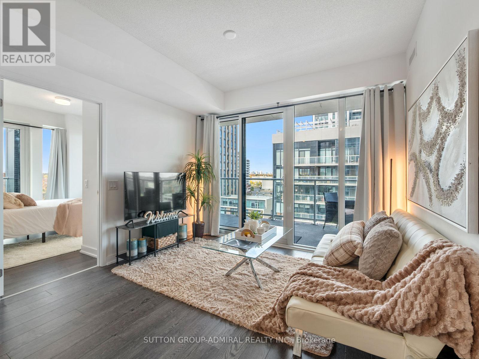 533 - 20 O'Neill Road, Toronto, ON - Indoor