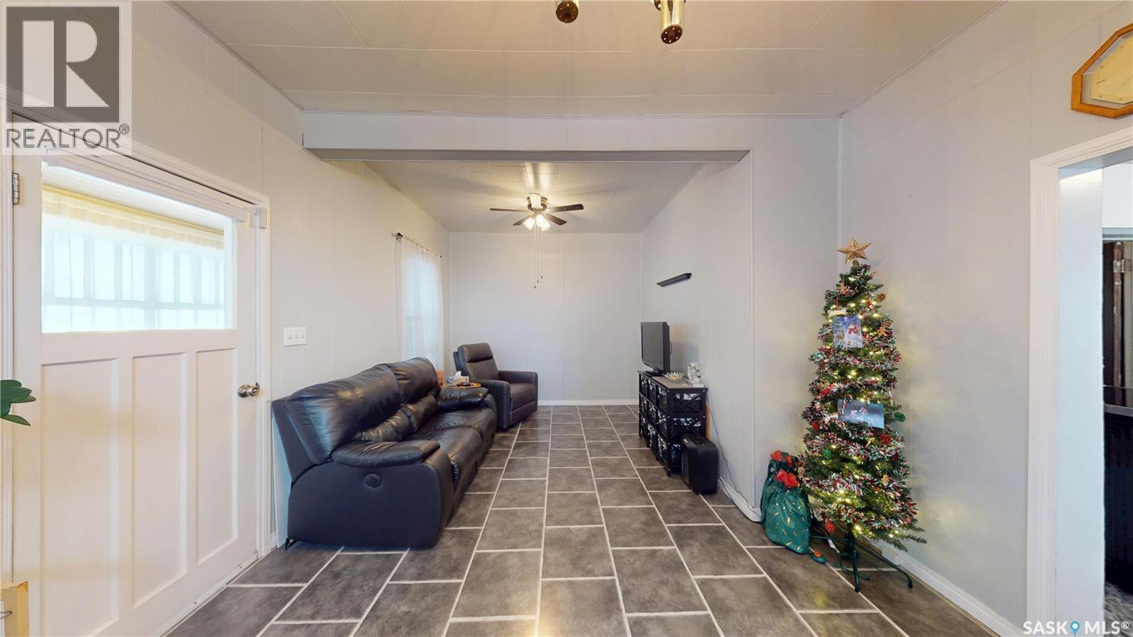 416 T Avenue S, Saskatoon, SK - Indoor Photo Showing Other Room