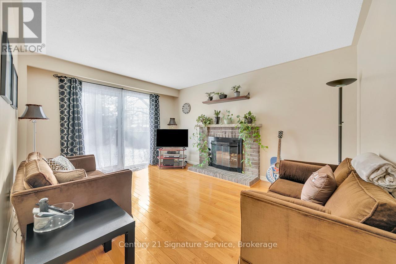 27 Northampton Street, Brampton, ON - Indoor Photo Showing Living Room With Fireplace