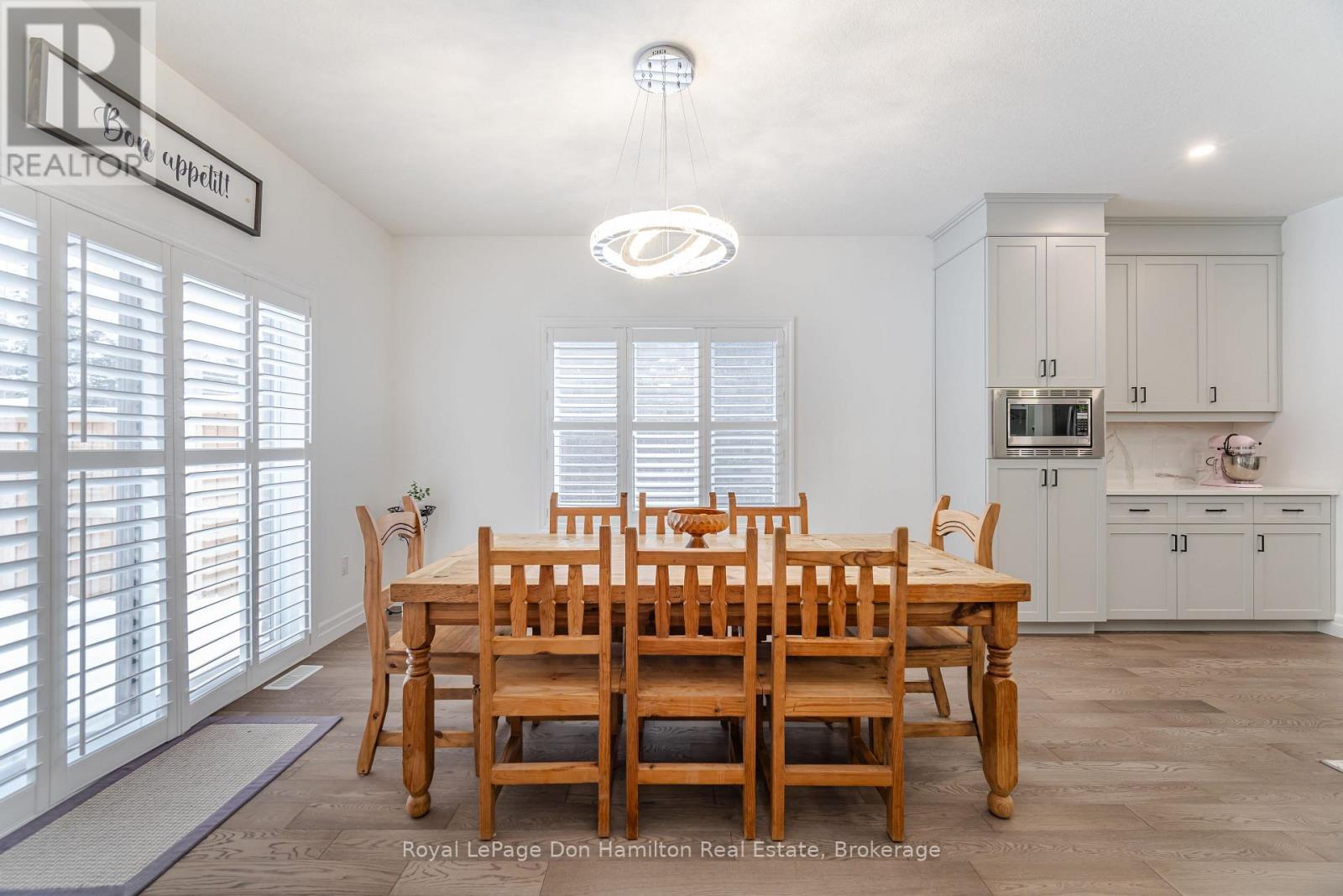 450 Rogers Road, North Perth (Listowel), ON - Indoor Photo Showing Dining Room