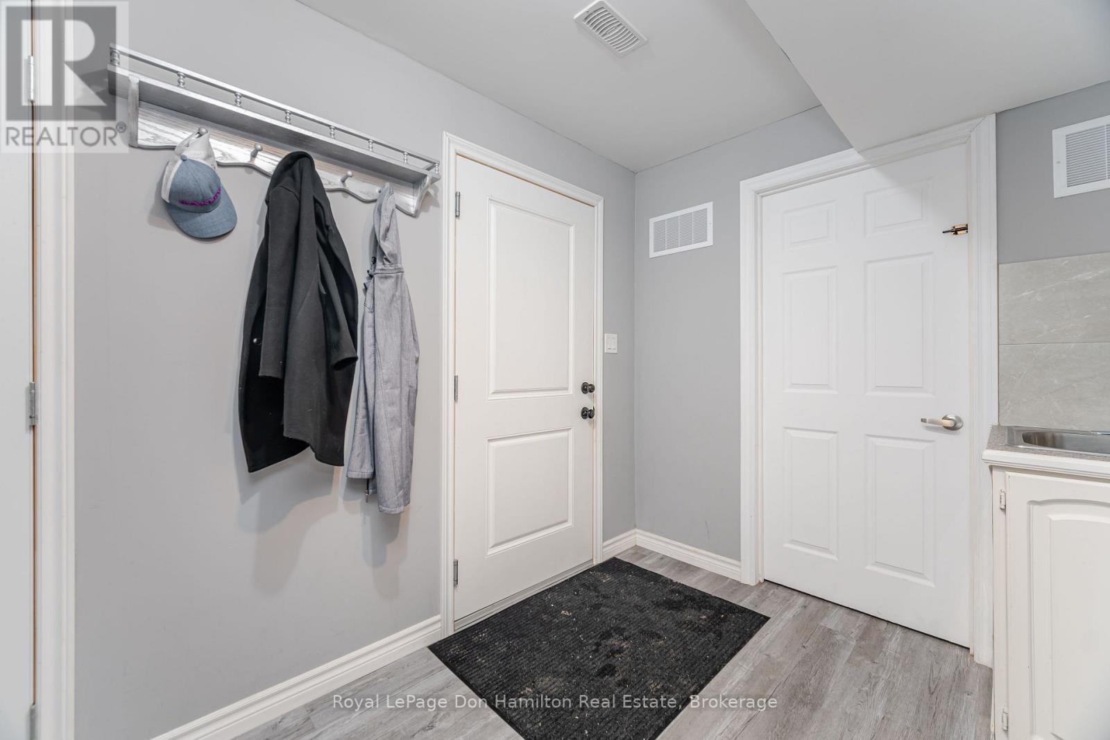 450 Rogers Road, North Perth (Listowel), ON - Indoor Photo Showing Other Room