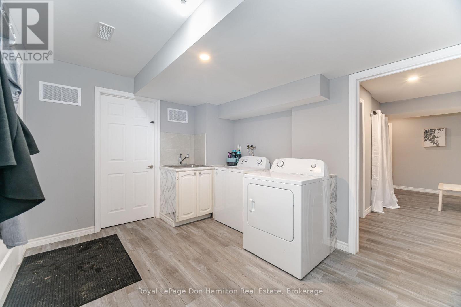 450 Rogers Road, North Perth (Listowel), ON - Indoor Photo Showing Laundry Room