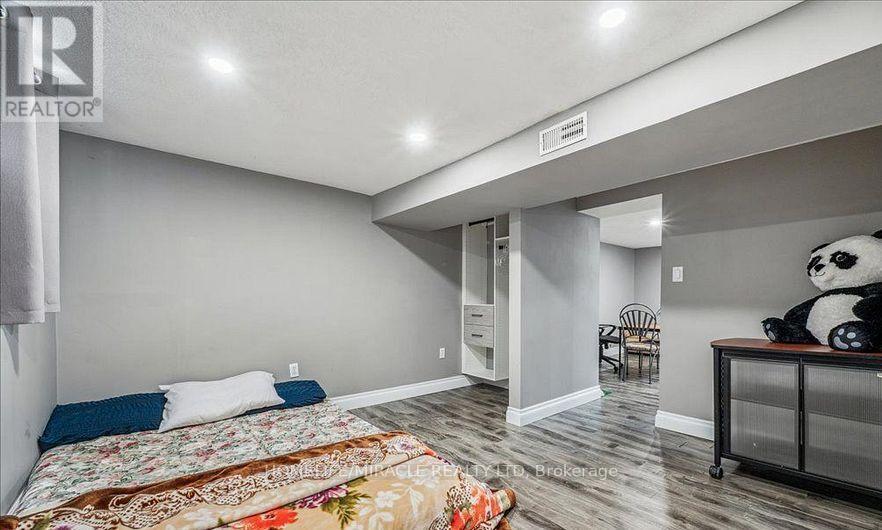 570 Victoria Street S, Kitchener, ON - Indoor