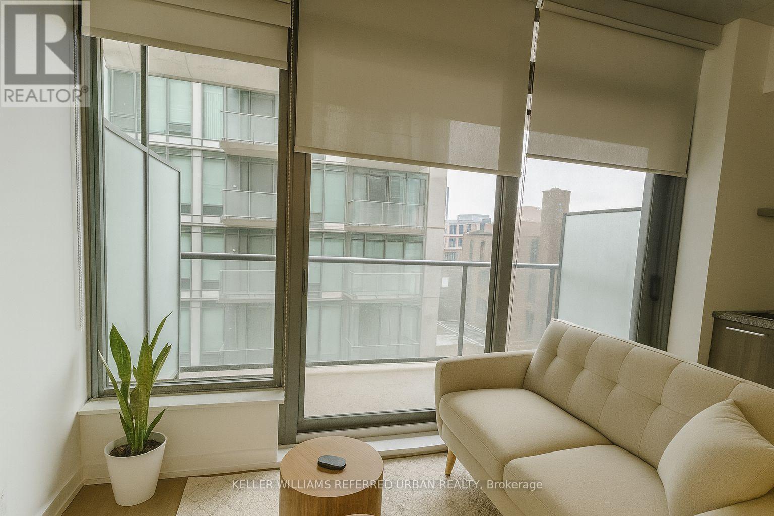 634 - 461 Adelaide Street W, Toronto, ON - Indoor