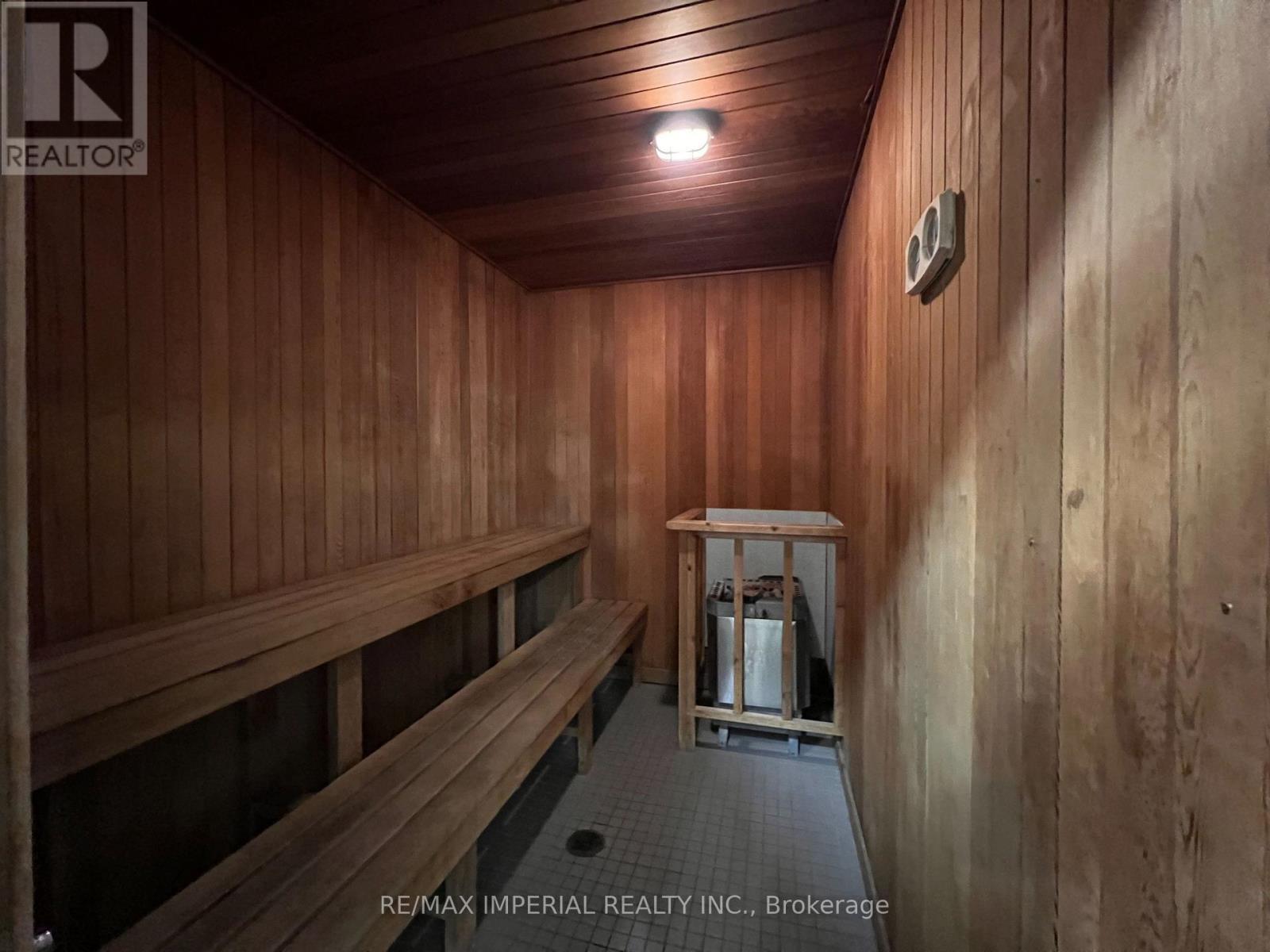 1503 - 18 Harrison Garden Boulevard, Toronto, ON - Indoor Photo Showing Other Room