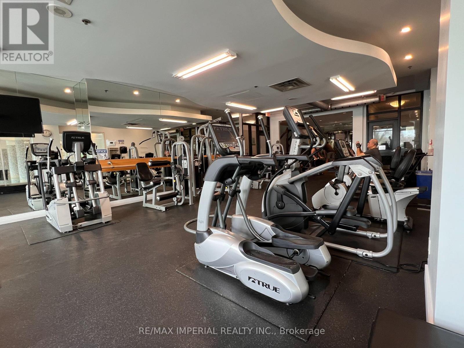 1503 - 18 Harrison Garden Boulevard, Toronto, ON - Indoor Photo Showing Gym Room