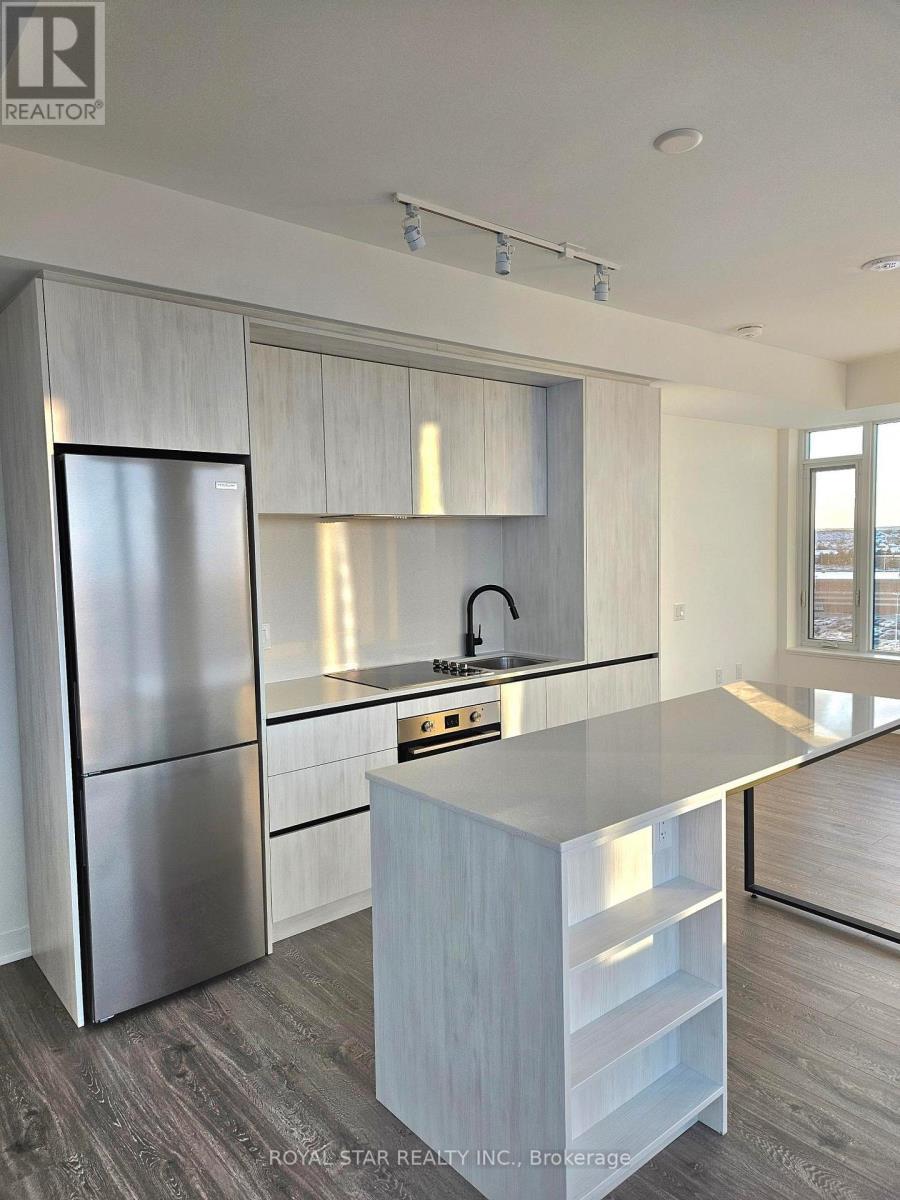 1210 - 2495 Eglinton Avenue W, Mississauga, ON - Indoor Photo Showing Kitchen