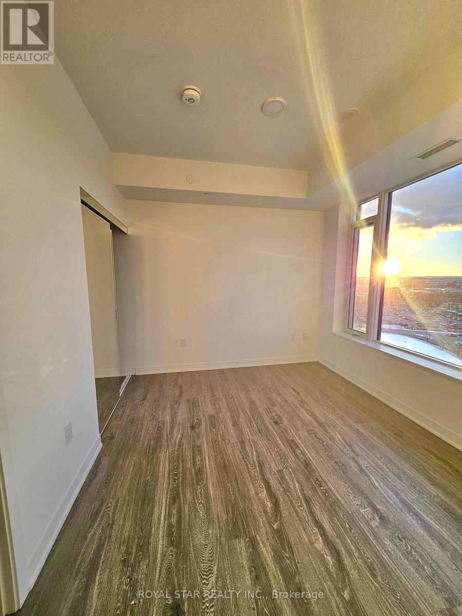 1210 - 2495 Eglinton Avenue W, Mississauga, ON - Indoor Photo Showing Other Room