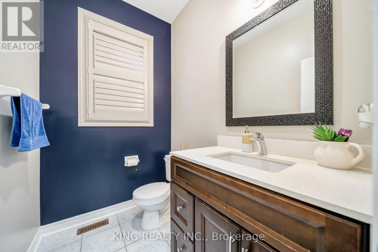 14 Seahorse Avenue, Brampton, ON - Indoor Photo Showing Bathroom