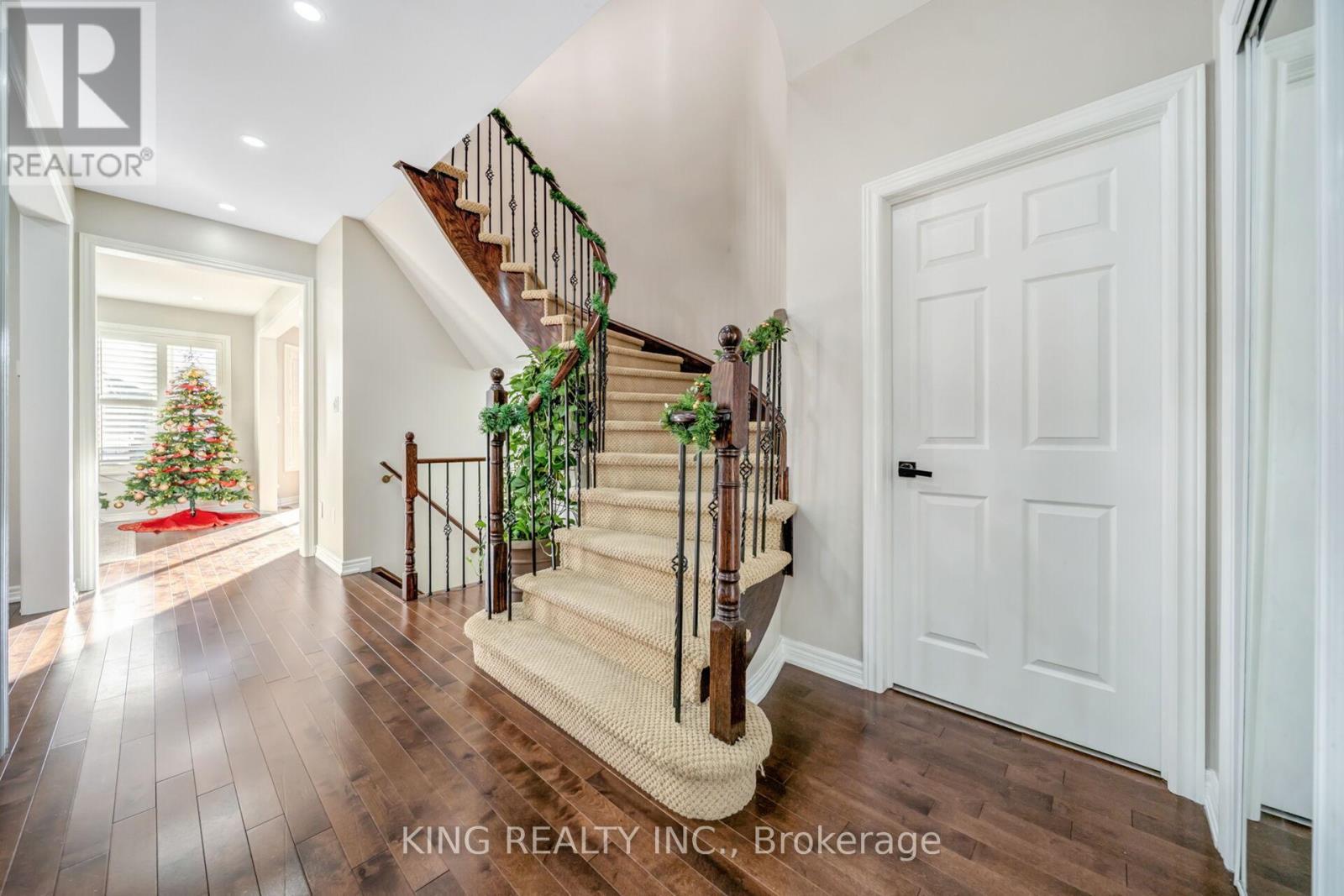 14 Seahorse Avenue, Brampton, ON - Indoor Photo Showing Other Room