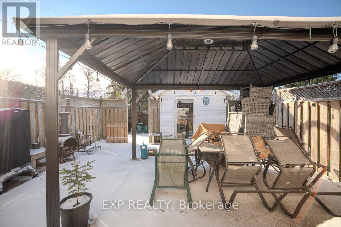 2 Storage Sheds at Rear - 6166 Wildrose Crescent, Niagara Falls (Oldfield), ON - Outdoor