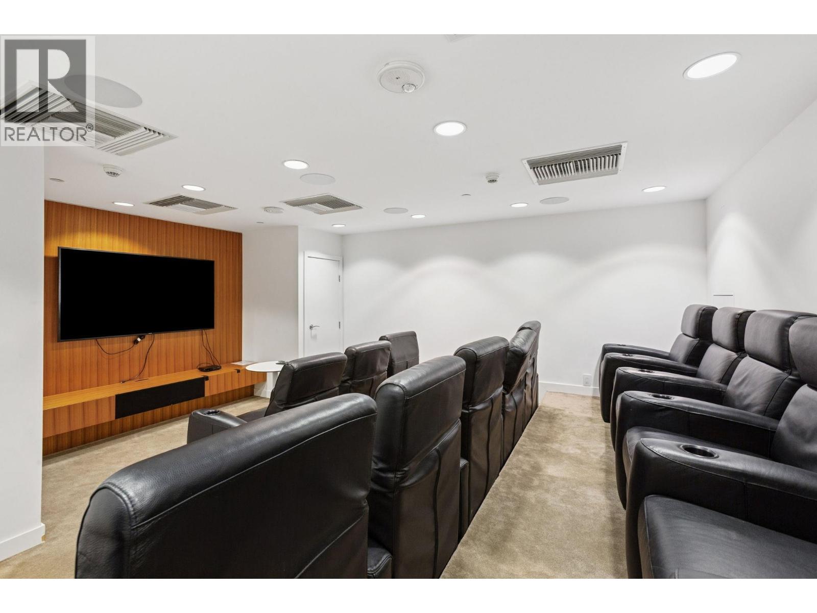 503 4638 Gladstone Street, Vancouver, BC - Indoor