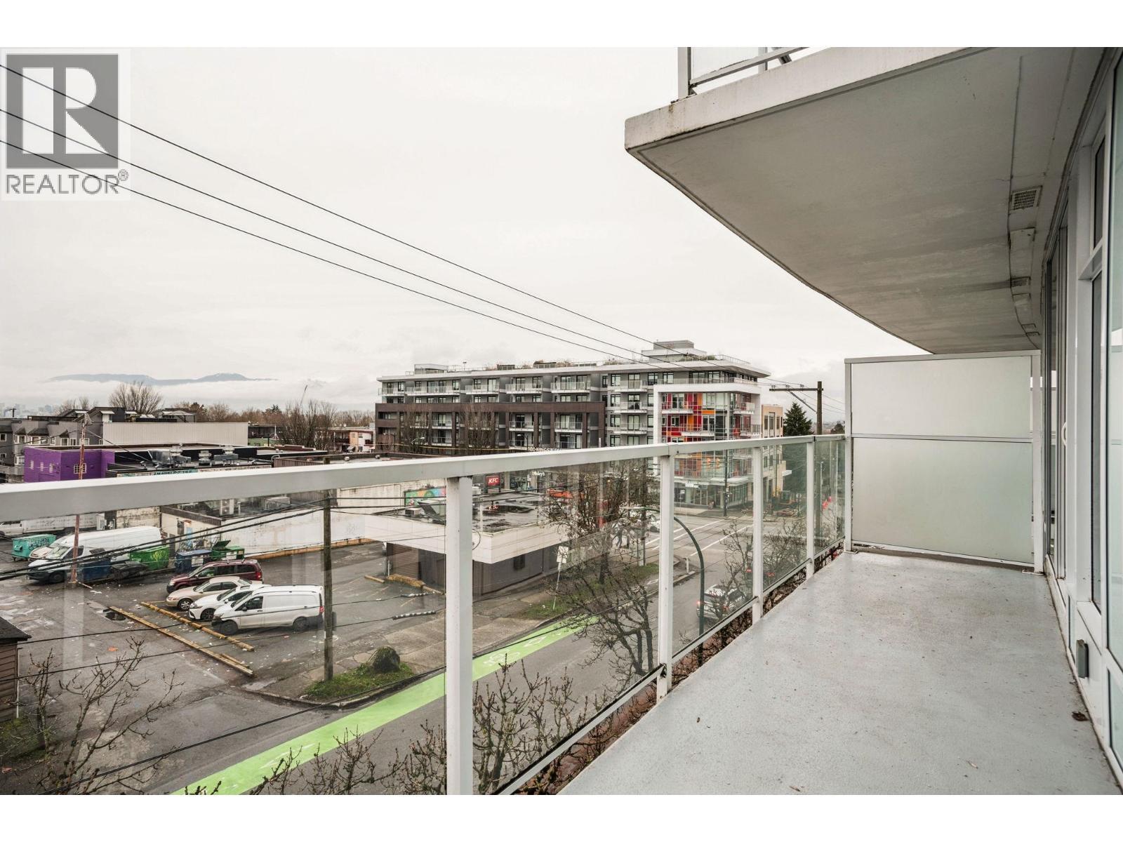 503 4638 Gladstone Street, Vancouver, BC - Outdoor With Balcony With Exterior