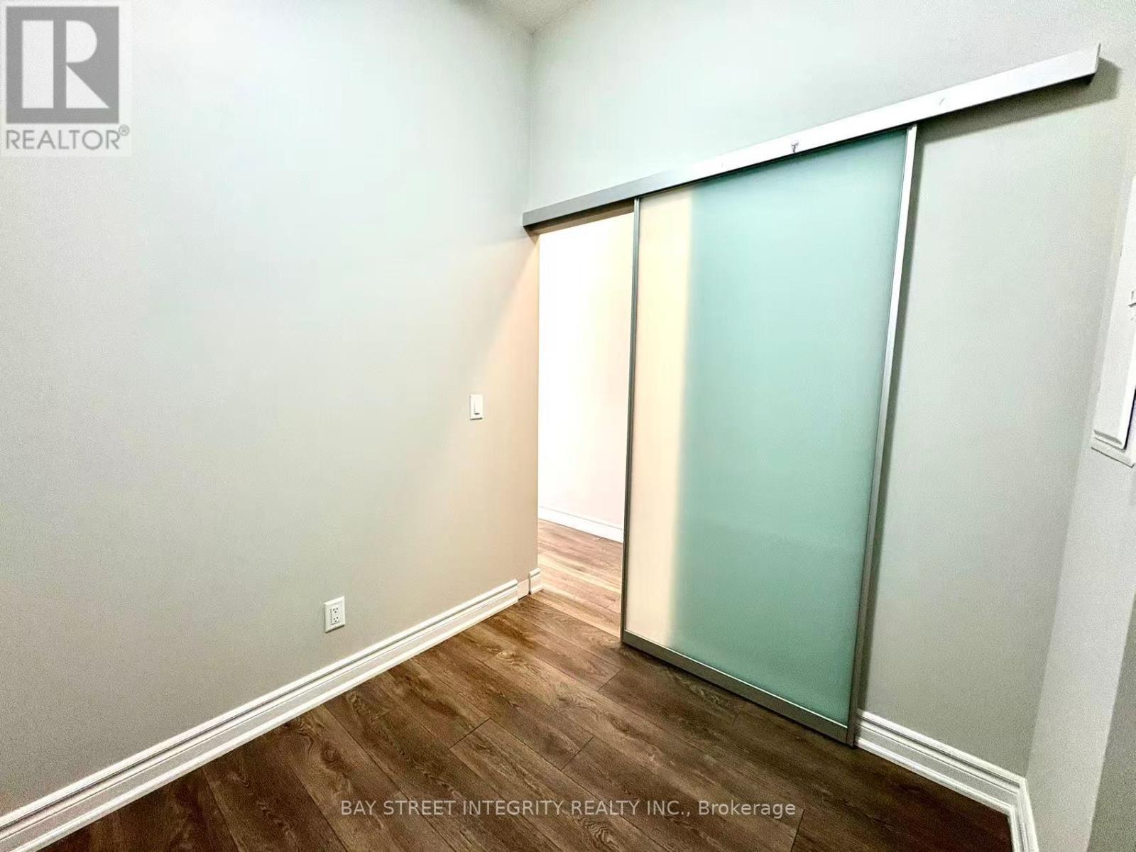 212 - 32 Forest Manor Road, Toronto, ON - Indoor Photo Showing Other Room